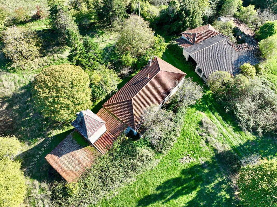 Maison à CASTELLA