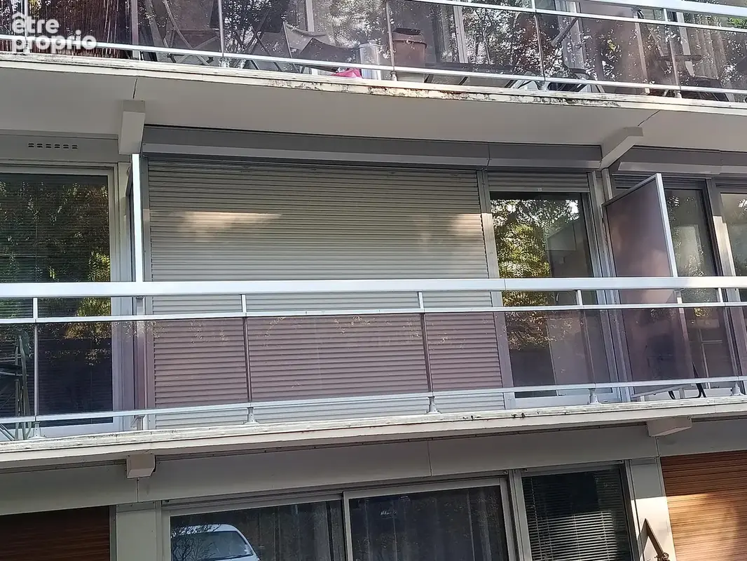 Studio avec balcon et garage privatif - photo 2