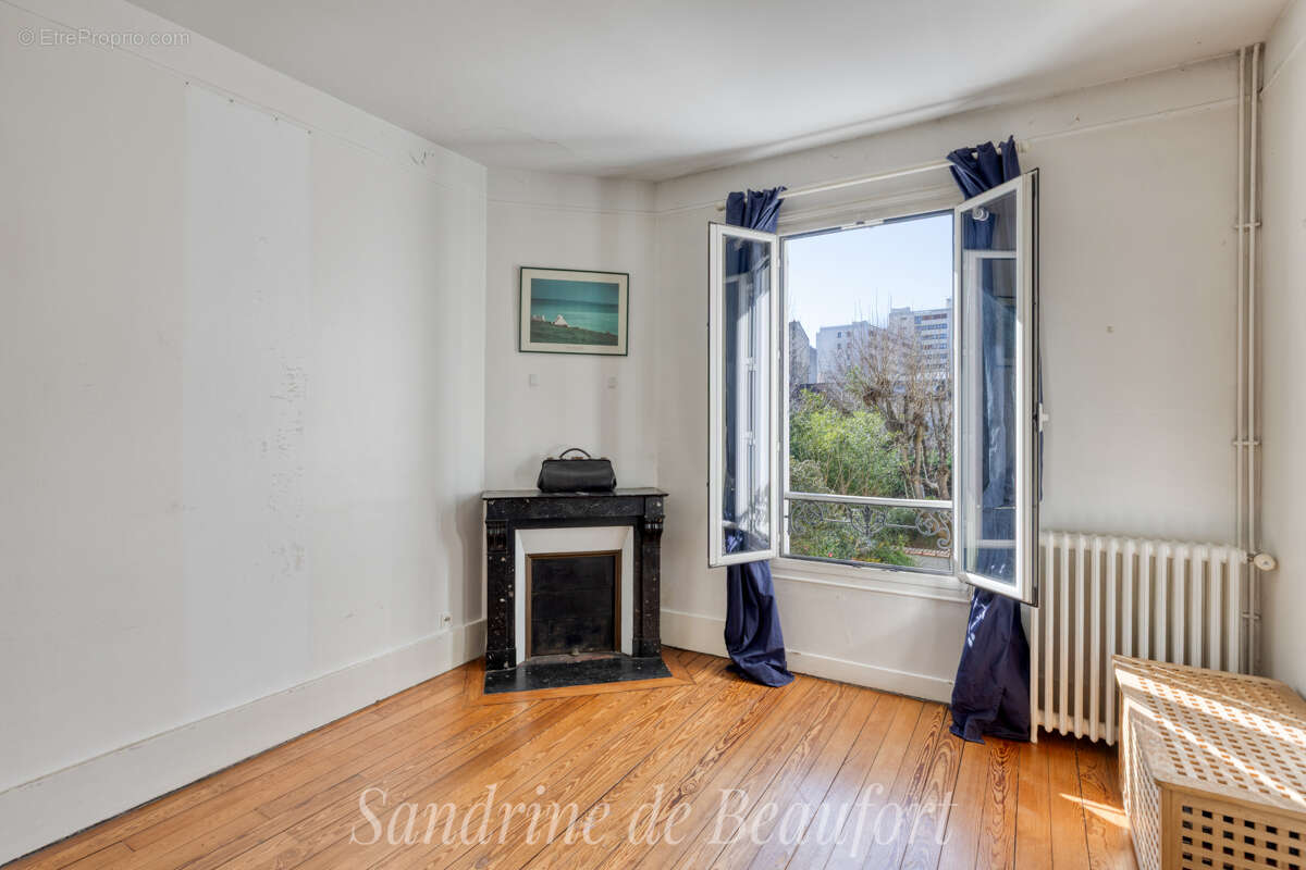 Maison à ASNIERES-SUR-SEINE