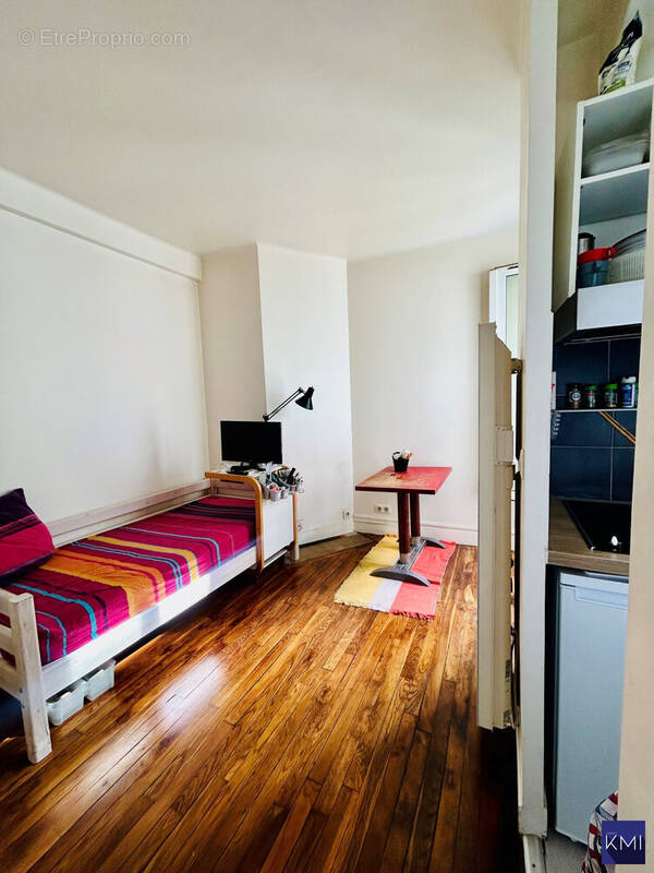 Appartement à PARIS-20E