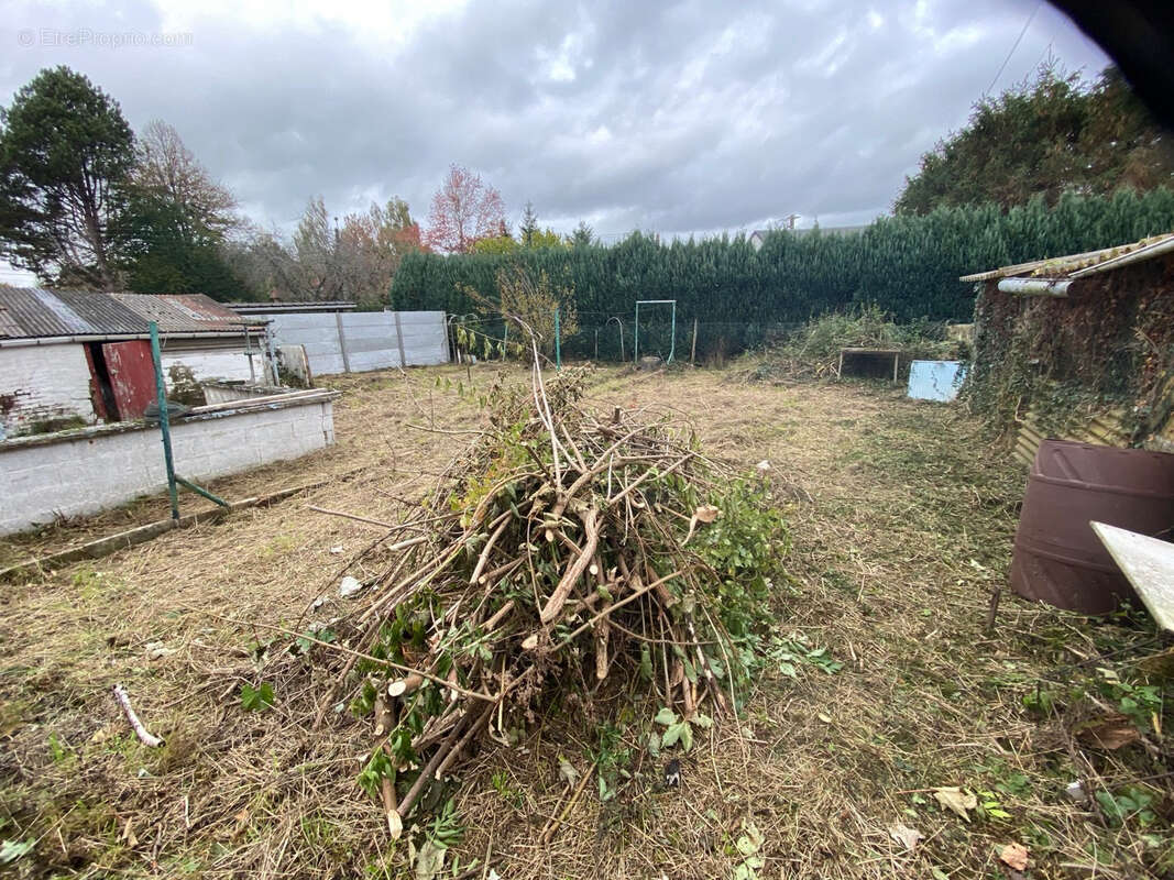 Maison à SARS-POTERIES