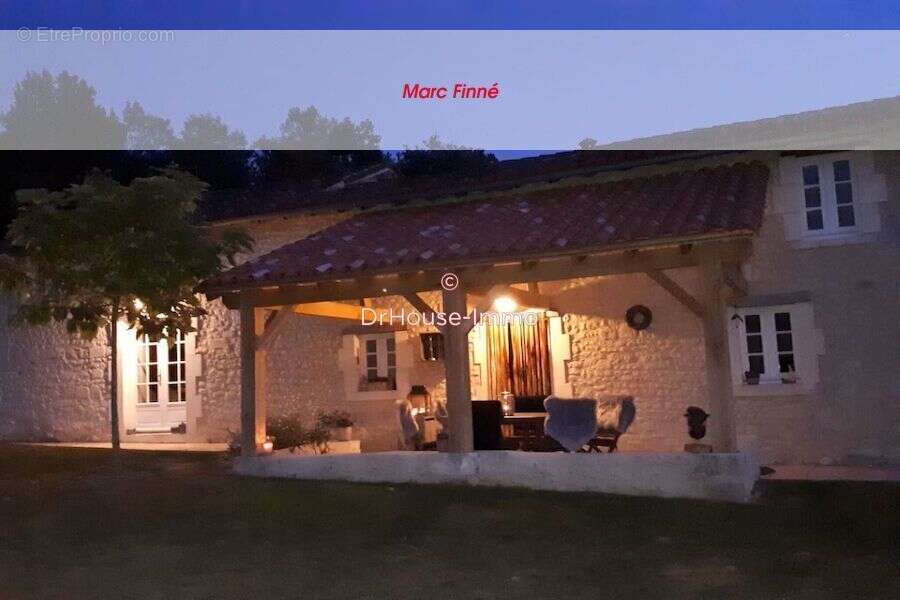 Maison à VERTEILLAC