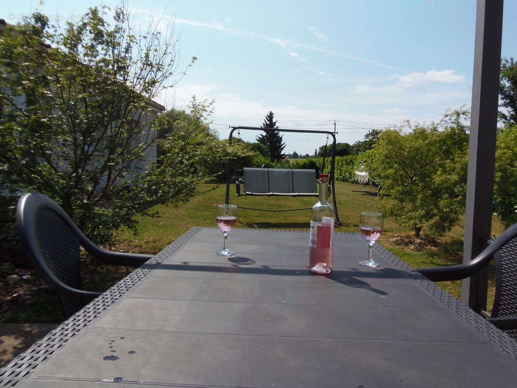 Maison à SAINT-FORT-SUR-GIRONDE