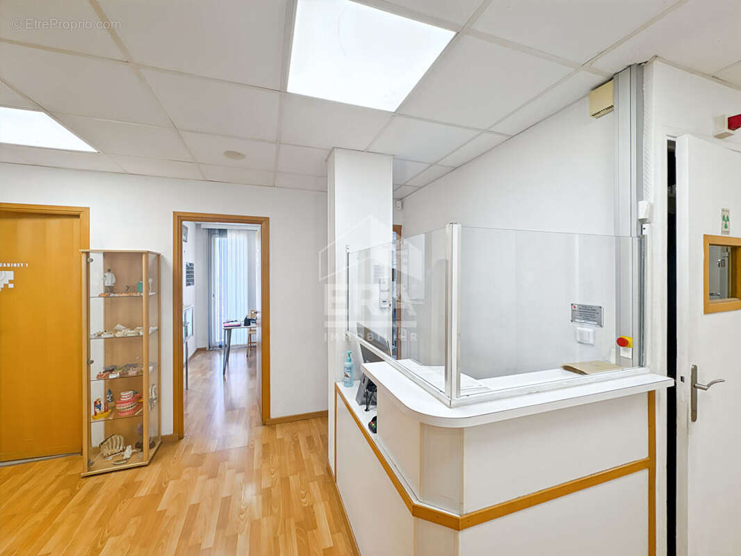 Appartement à MARSEILLE-4E