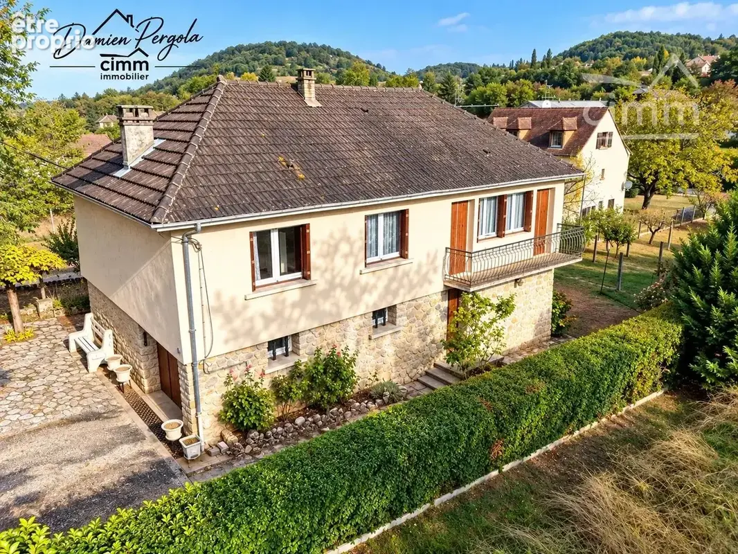 Photo Maison à Le Lardin-Saint-Lazare au prix de 129 000€