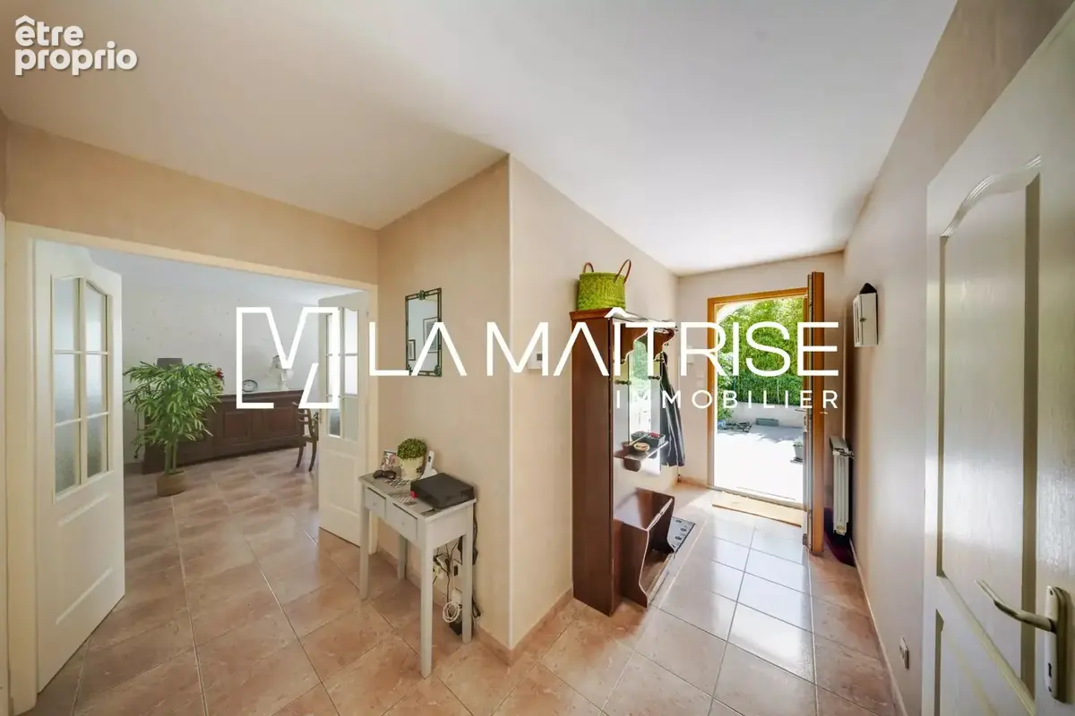 Maison 116 m² à Marseille-9e  - photo 3