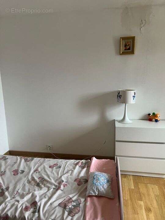 Maison à MONTREUIL-AUX-LIONS