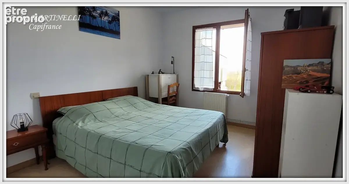 Ensemble de 2 maisons - Terrain 1.9 hectare - photo 11