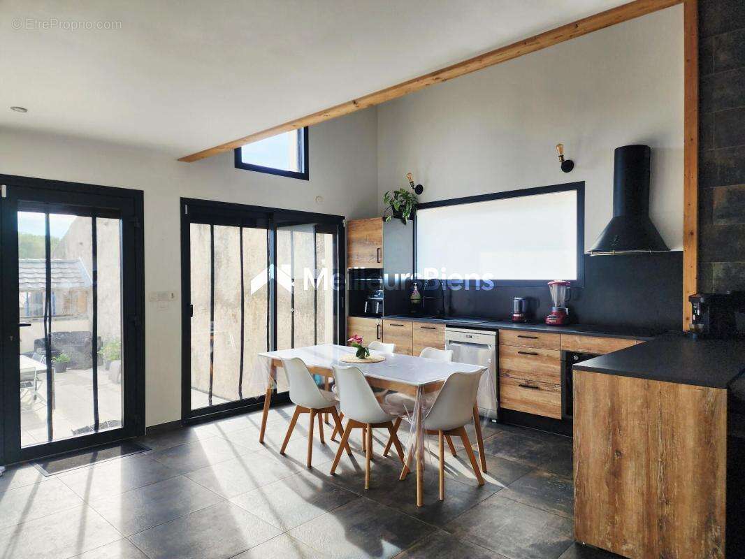 Maison 4 pièces 112 m² à Ménil-la-Tour avec grande terrasse - photo 5