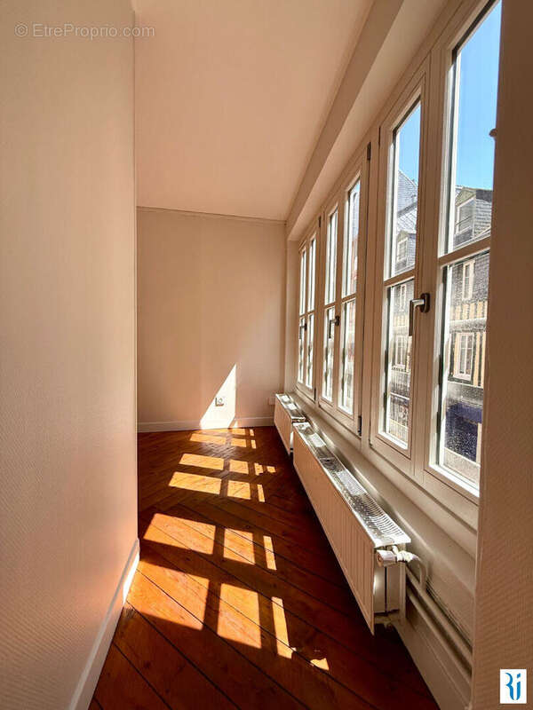 Rouen centre - photo 8