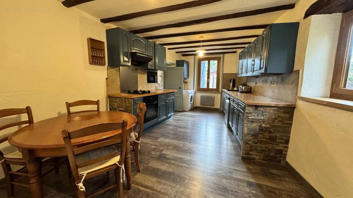 Maison 105 m² à Ladignac-Le-Long  - photo 5