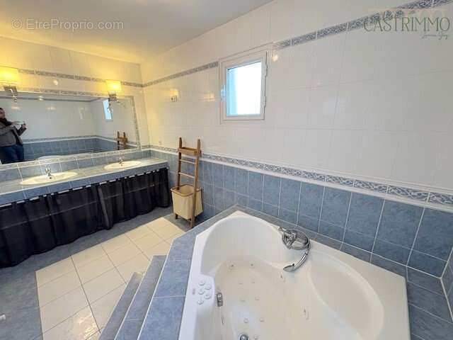 Maison à SUSSARGUES