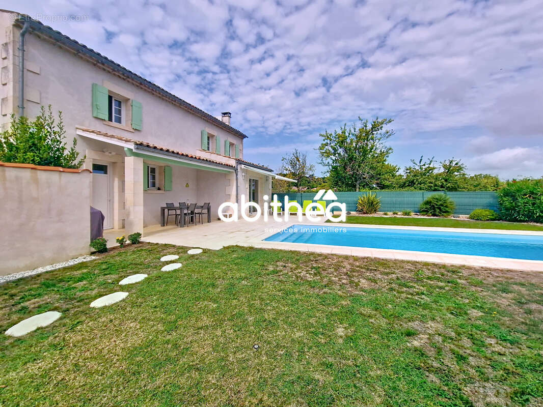 Maison à SAINT-GEORGES-DE-DIDONNE