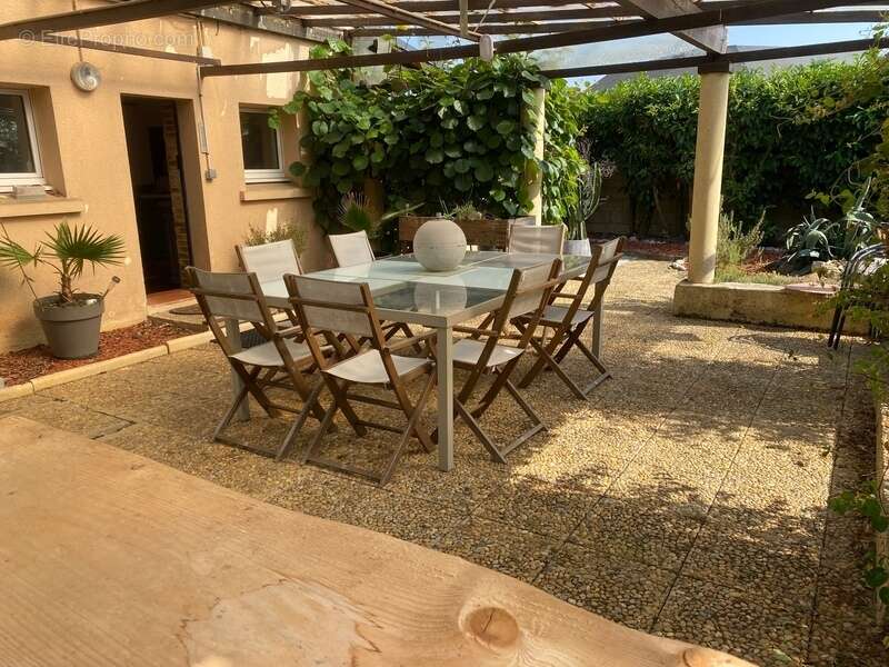 Maison à VOIVRES-LES-LE-MANS