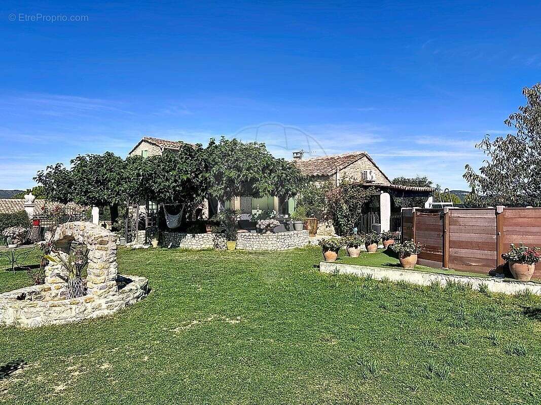 Maison à BOISSET-ET-GAUJAC