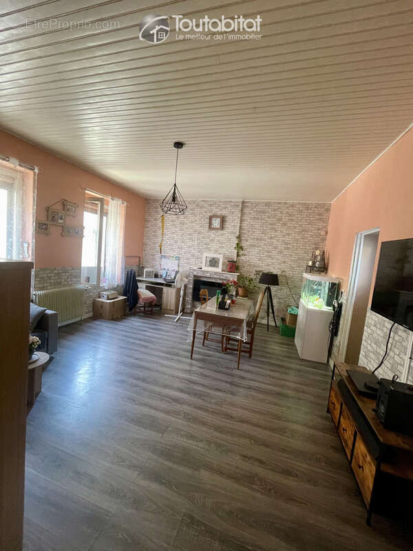 Maison 100 m² à Charleville-Mezieres  - photo 13