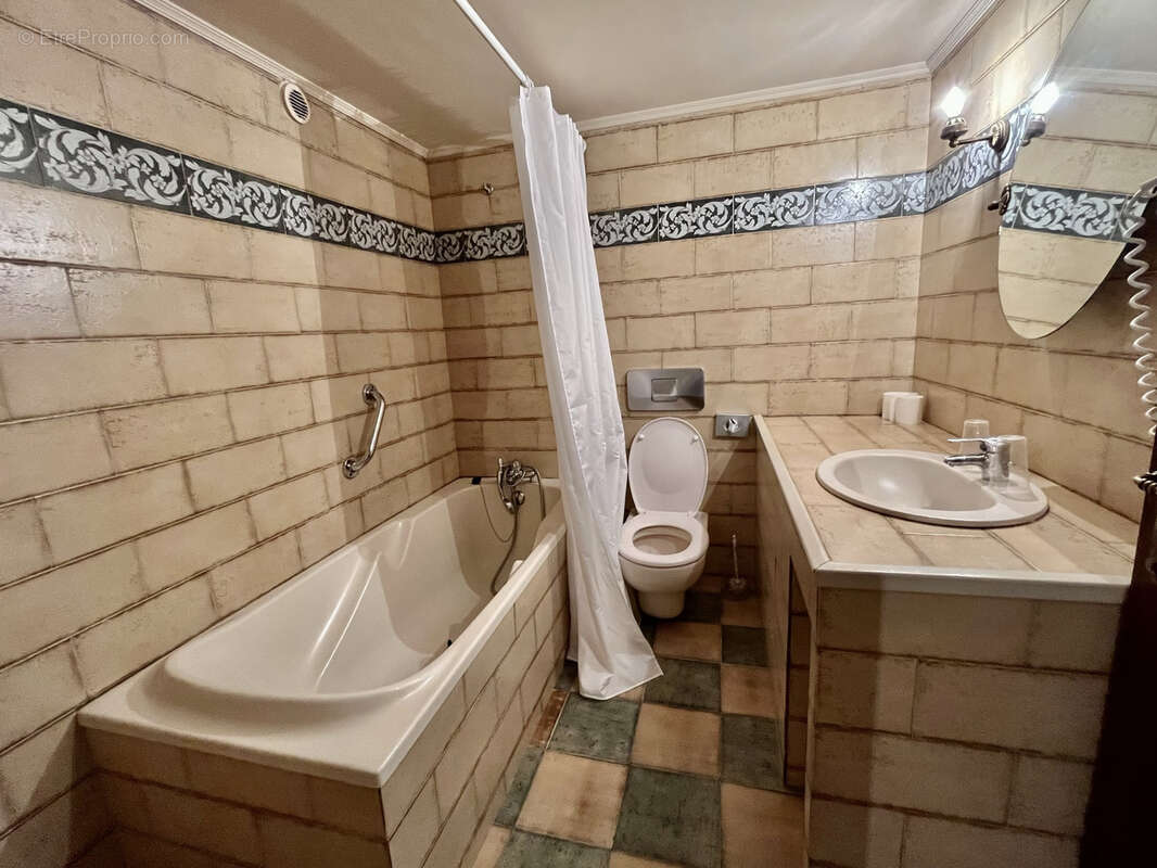 Maison à LE BARROUX