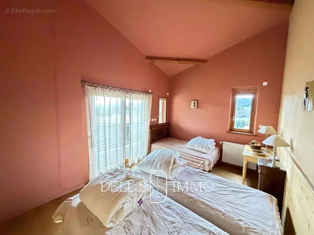 Maison à BELLEVILLE