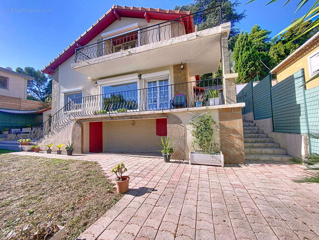 Maison à CAGNES-SUR-MER