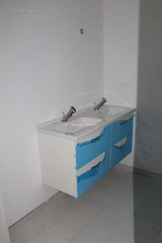 Maison à CHAMPNIERS