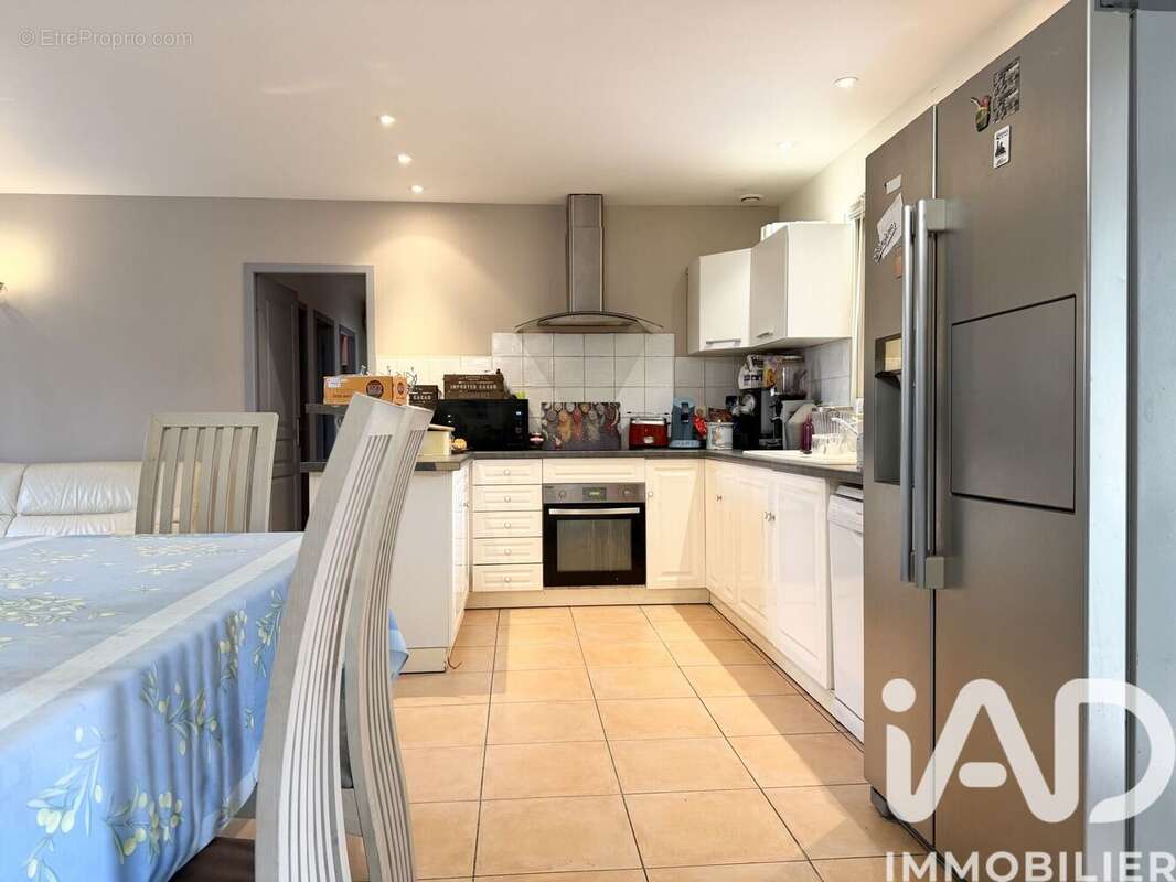 Photo 8 - Maison à SALON-DE-PROVENCE