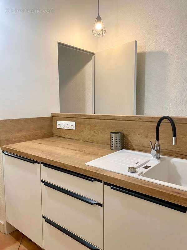 Appartement  2 pièces + cour privative BORDEAUX (33) - photo 3