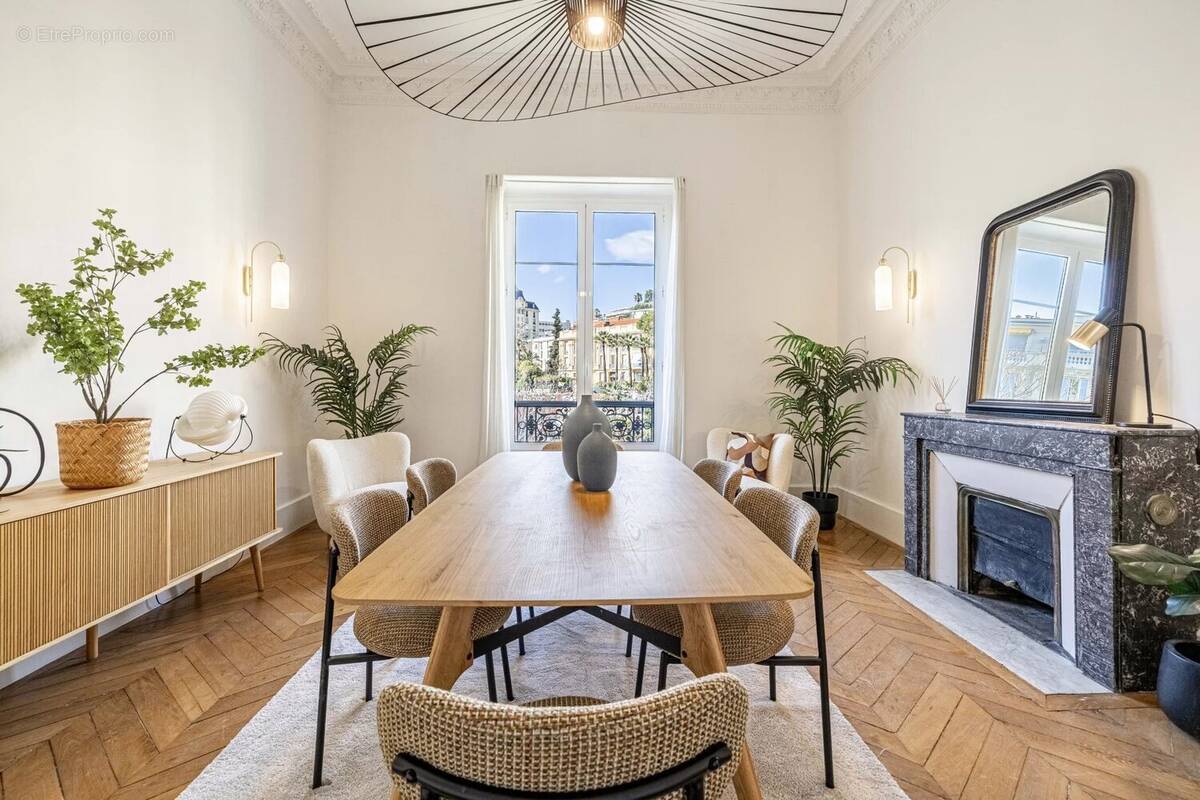 Appartement à NICE