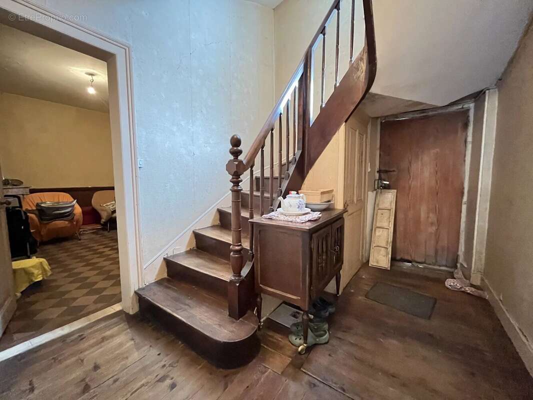 Maison à MONTMORILLON