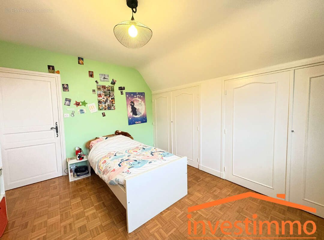 Maison à SAINT-ETIENNE-AU-MONT