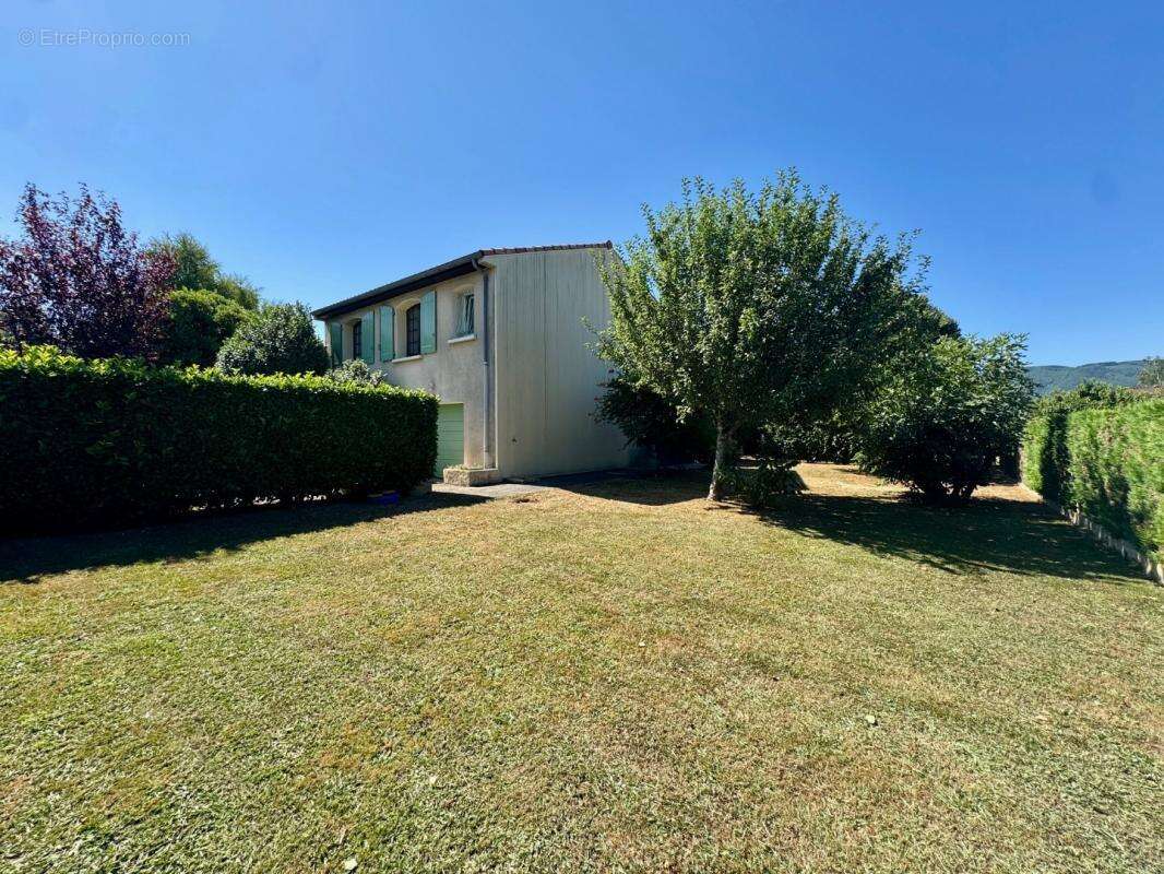 Maison à PONT-DE-LARN