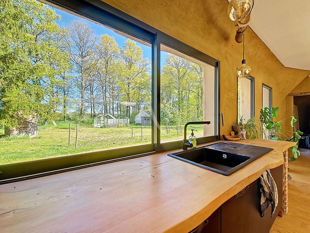 Maison à DOUE-LA-FONTAINE