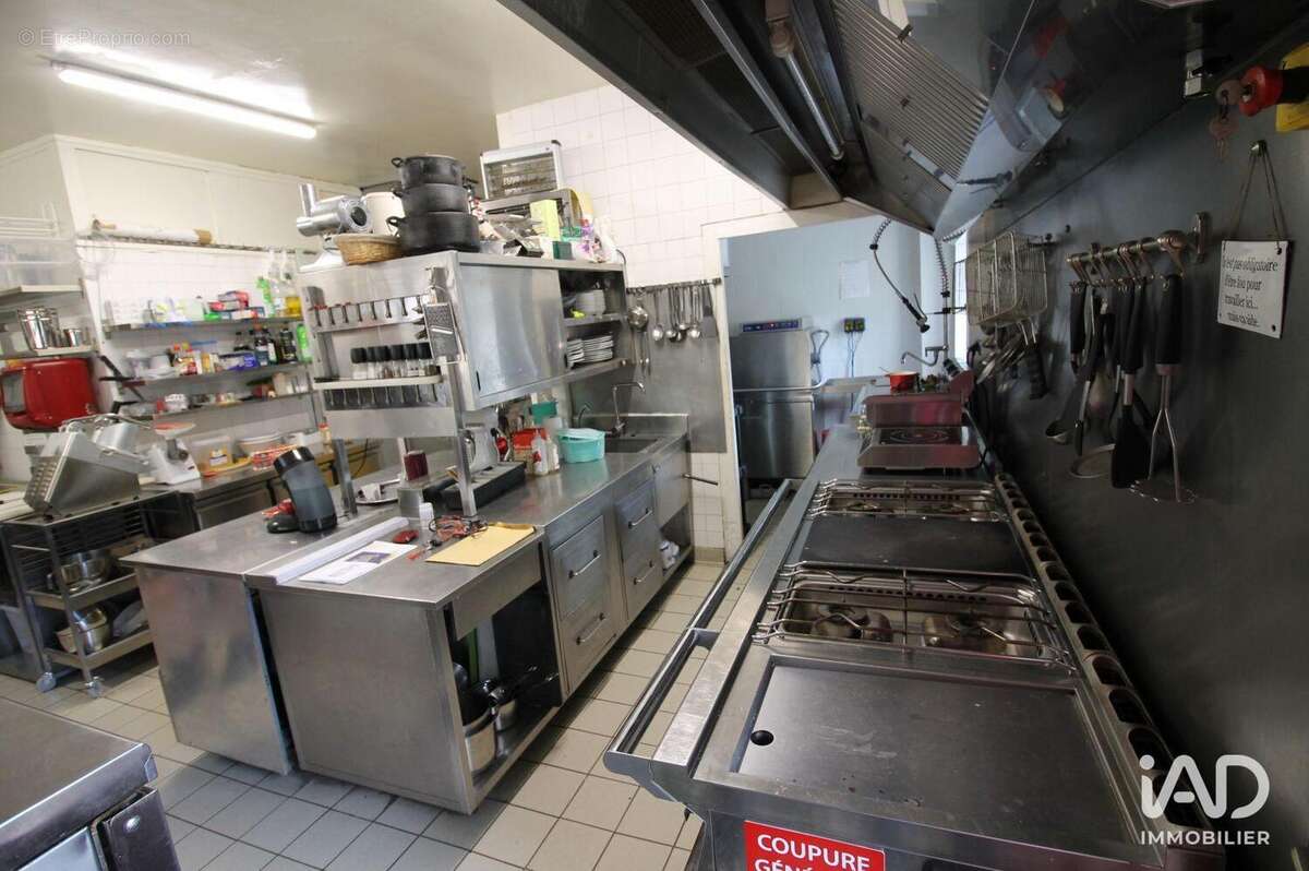 Photo 5 - Commerce à MONTSAUCHE-LES-SETTONS