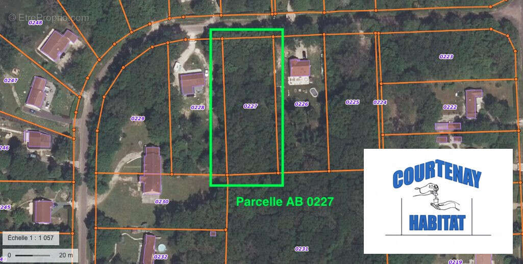 Terrain à SAINT-HILAIRE-LES-ANDRESIS