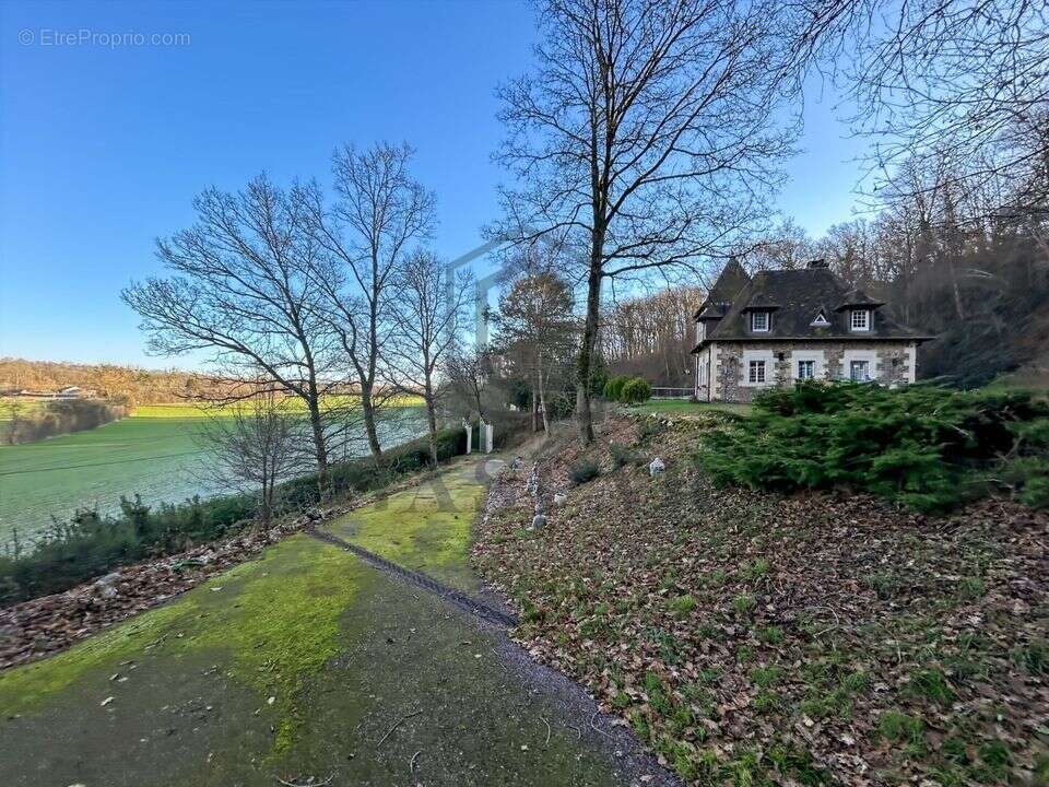 Maison à CONCHES-EN-OUCHE