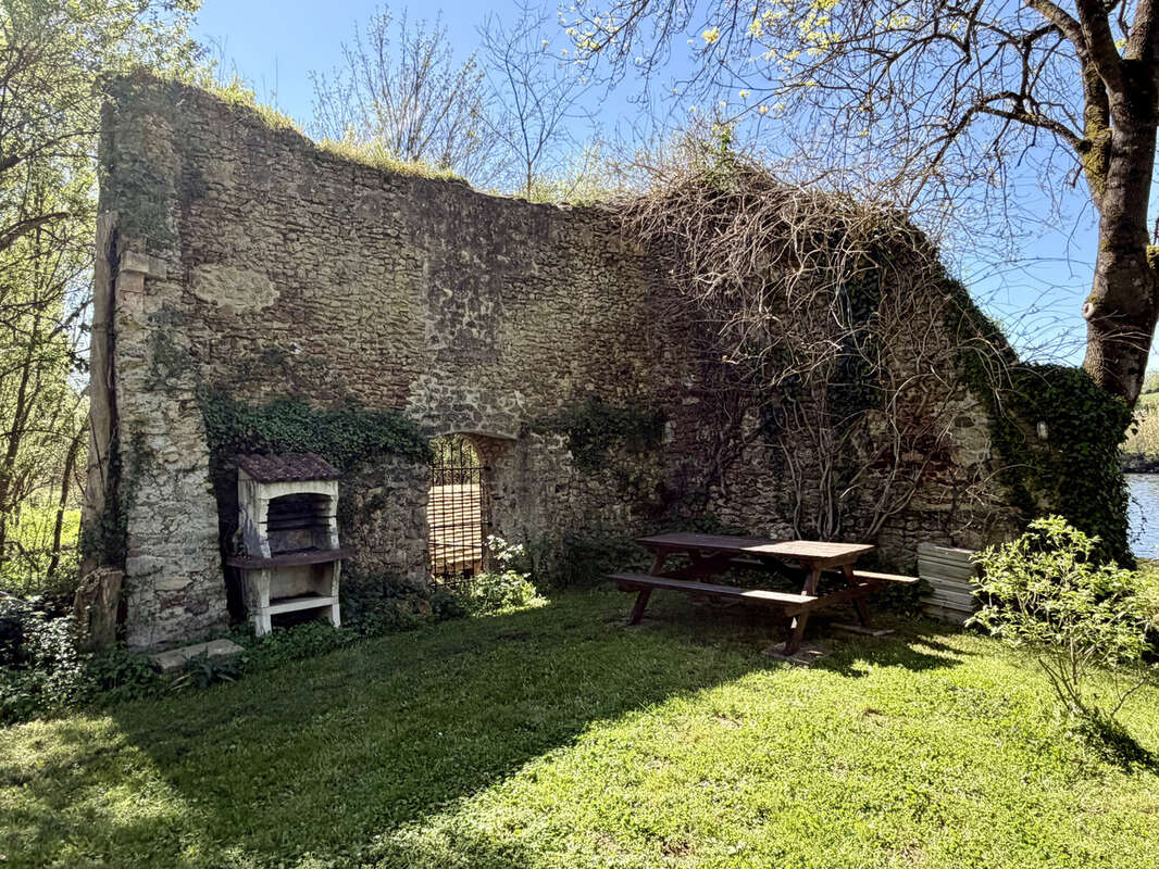 Maison à PARCE-SUR-SARTHE
