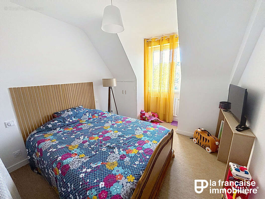 Maison à LE MINIHIC-SUR-RANCE