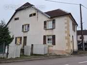 Maison à BAULAY