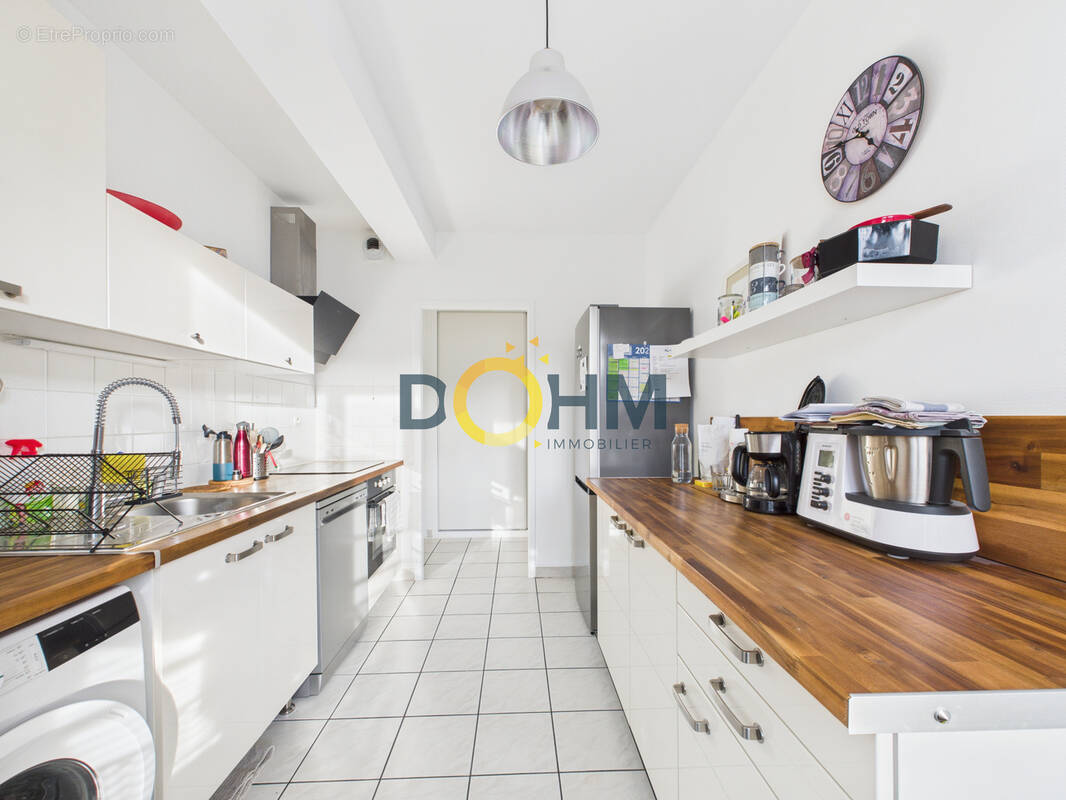 Appartement à SAINT-ETIENNE