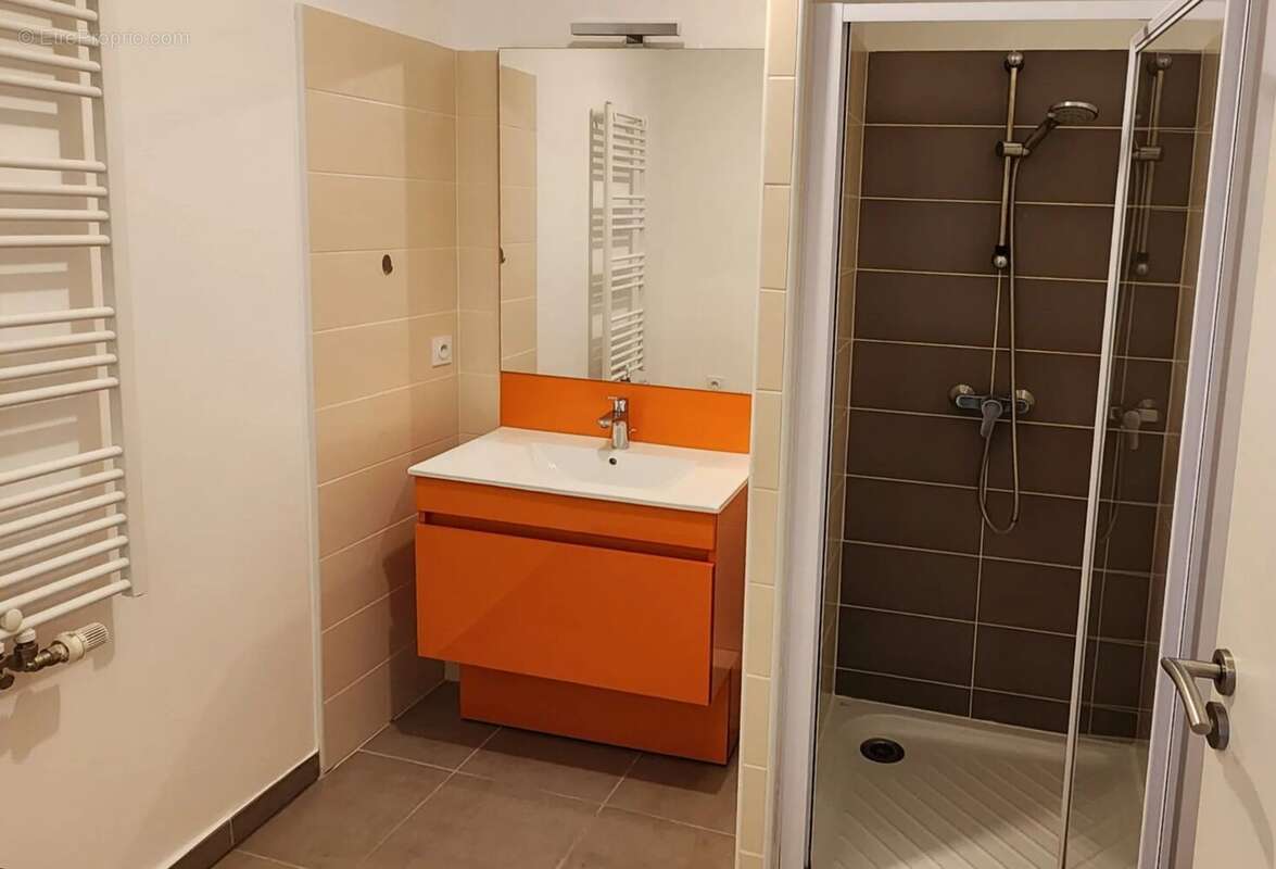 Appartement à CASTRIES