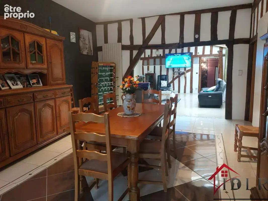 WASSY, magnifique appartement de 164m2 avec 3 chambres + gar - photo 2