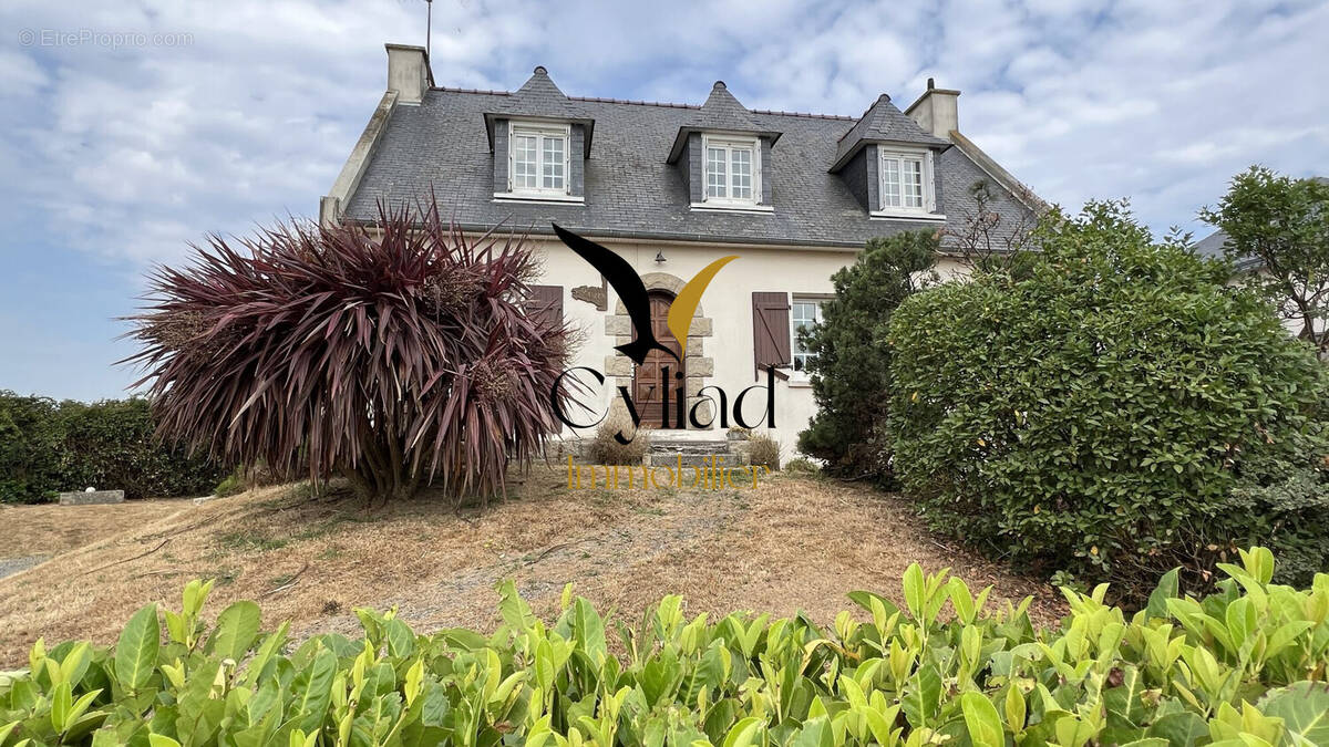 Maison à SAINT-MELOIR-DES-ONDES