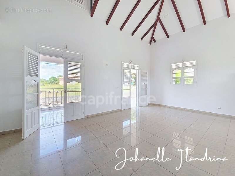 Maison à SAINTE-ANNE