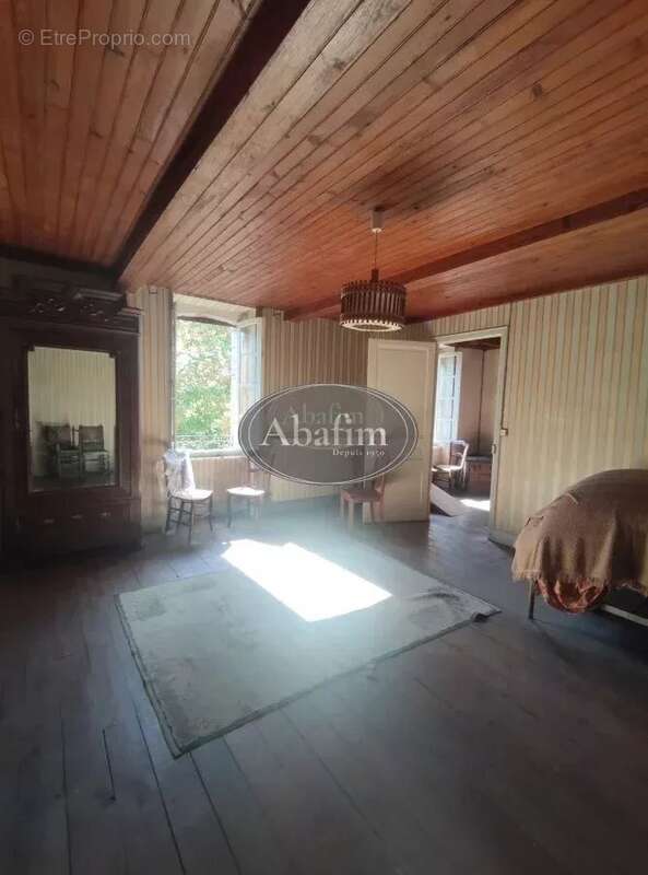 Maison à SAINT-PE-DELBOSC