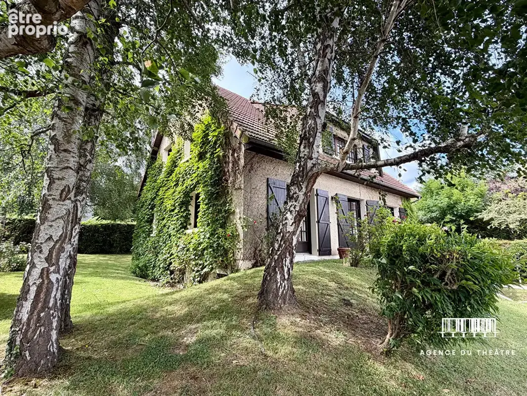 Maison à LOUVIGNY