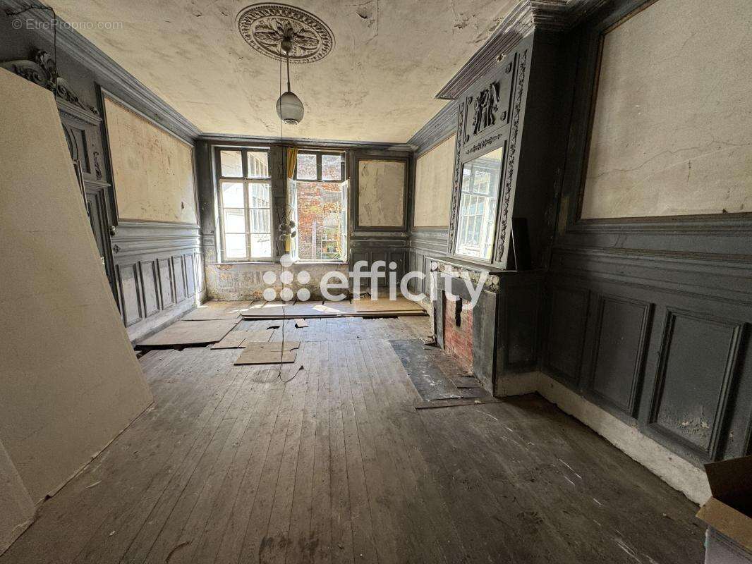 Maison à VALENCIENNES