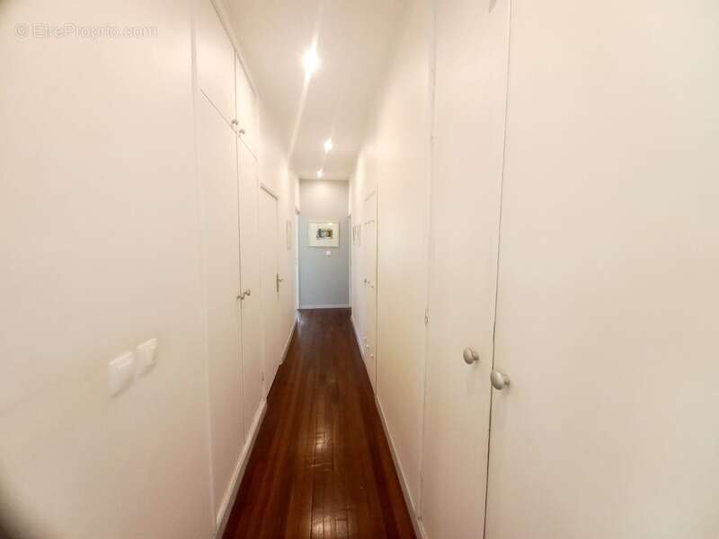 Maison à PETIT-BOURG