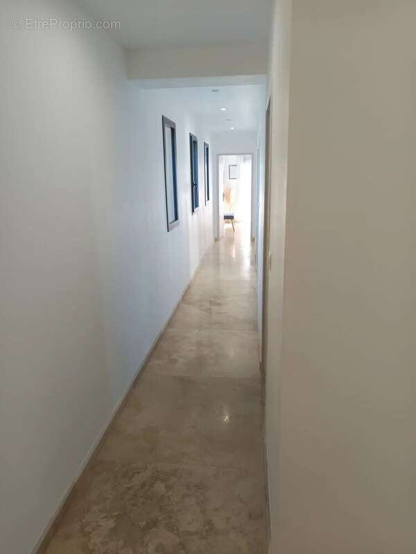 Maison à PELISSANNE