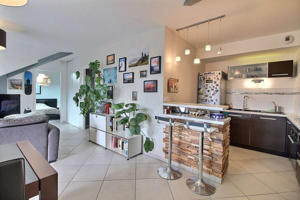 Appartement à NEYDENS