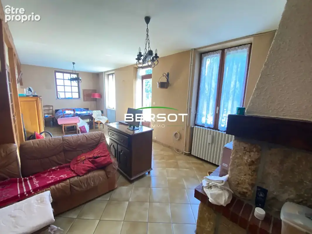 Port sur Saone, maison F7 avec Vaste dépendance - photo 4