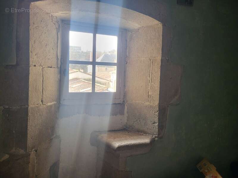 Maison à SAINT-LOUP-LAMAIRE